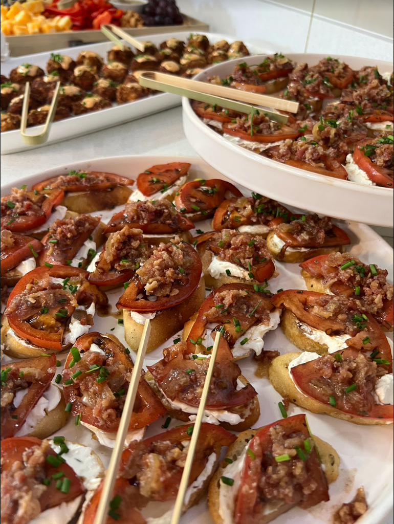 Table & Thyme Business Lunch Catering BLT crostini