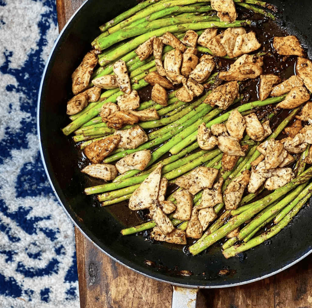 Garlic Butter Chicken Bites and Asparagus Table & Thyme Caterer in