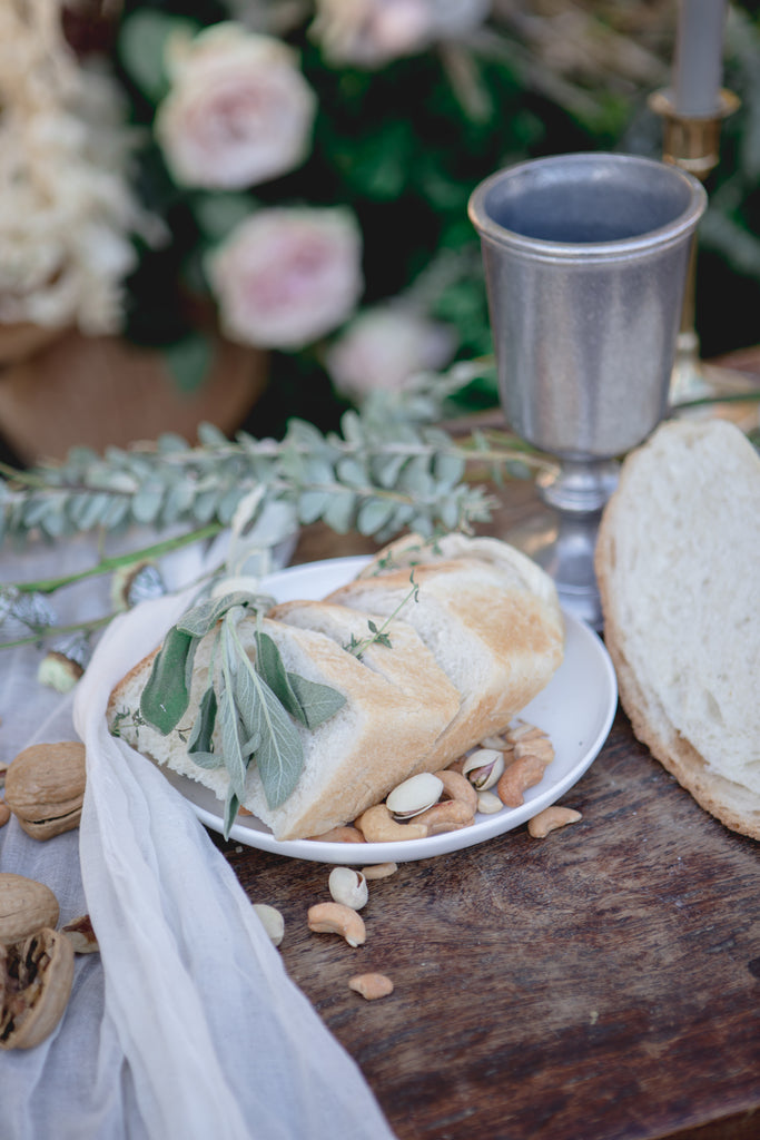 Alabama Magazine Windwood Wedding Bread and Nut Spread