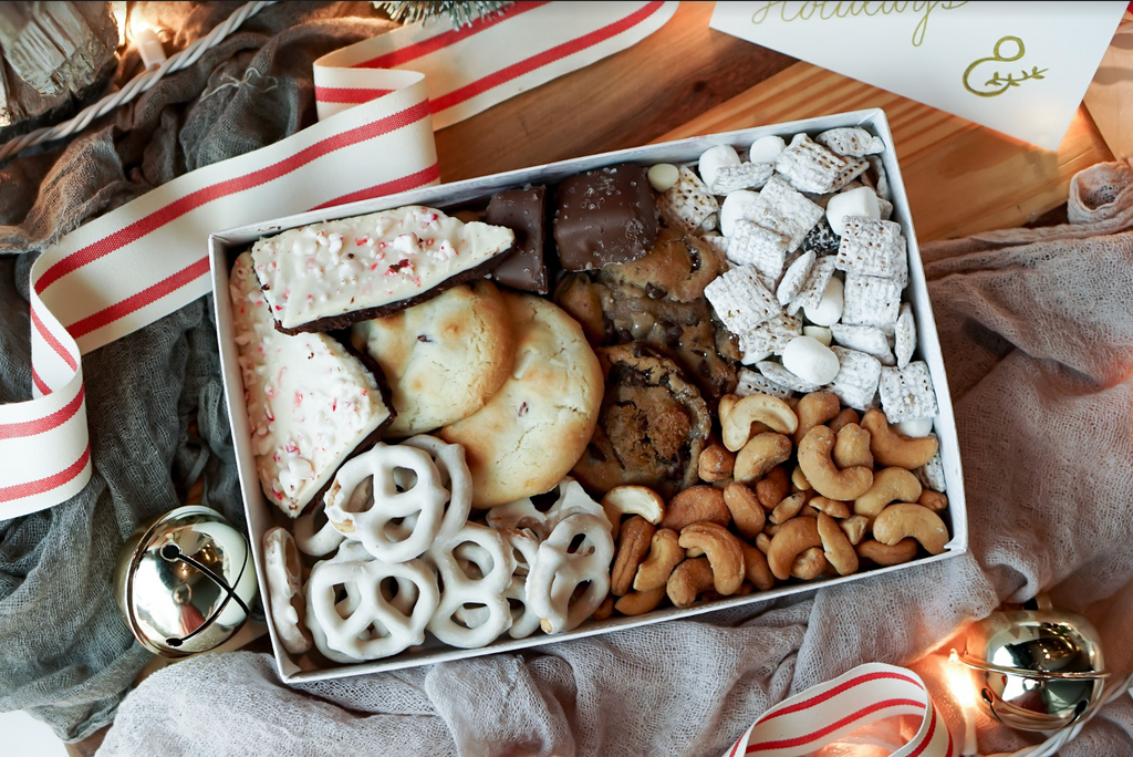 Table & Thyme Holiday Mini-Santa Graze Box