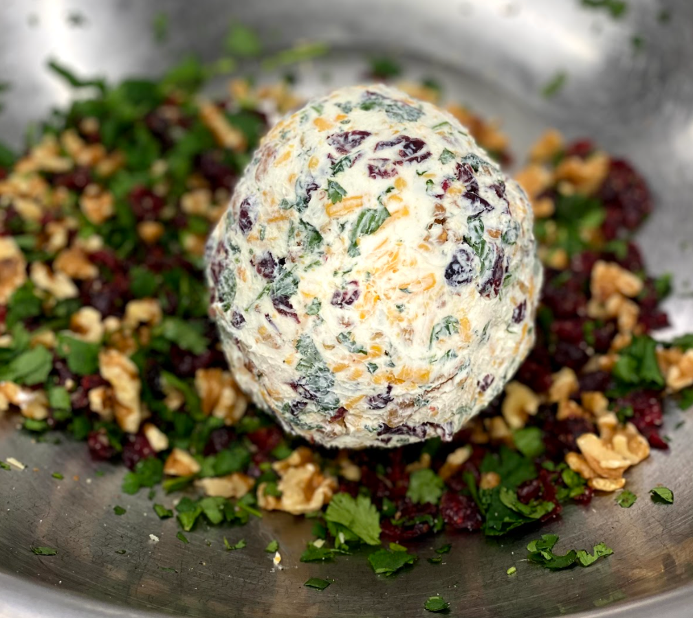 cranberry and pecan cheese ball
