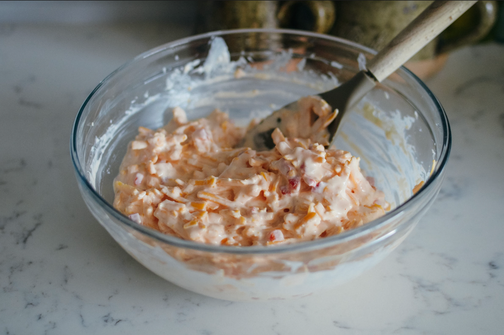 old fashioned southern pimento cheese recipe mixed ingredients 