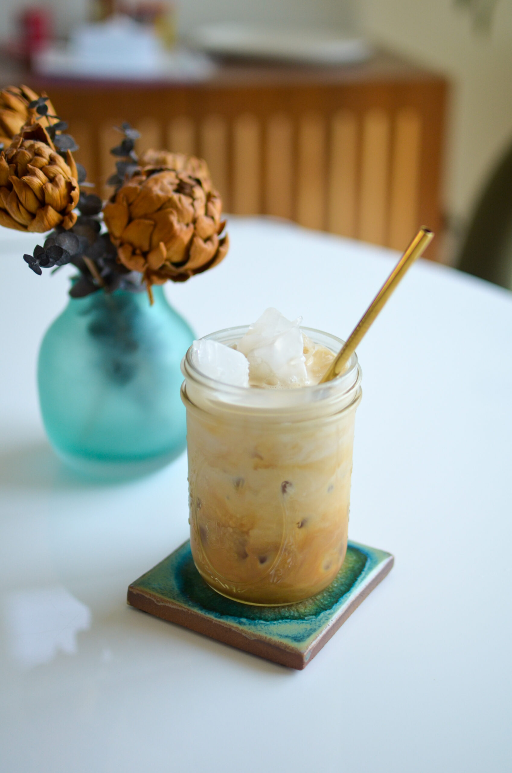 Sip on something sweet to start your morning or an afternoon pick-me-up with our iced brown sugar latte.